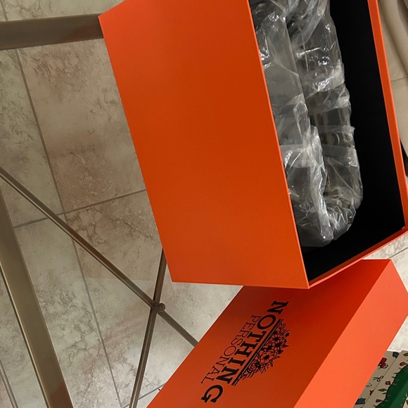 Nothing Personal Berkin Bag Flower Vase BRAND NEW - Collectible. - Picture 8 of 14